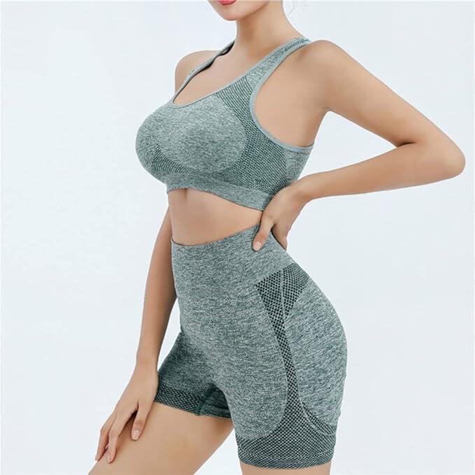 Conjunto desportivo para mulher - cinza